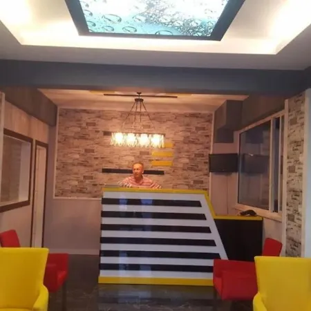 Guenes Bed & Breakfast 4*