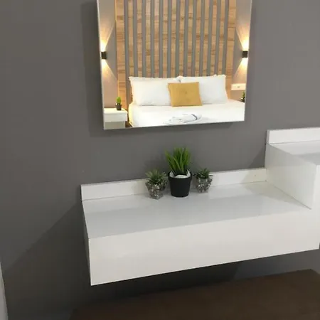 Bed & Breakfast Guenes